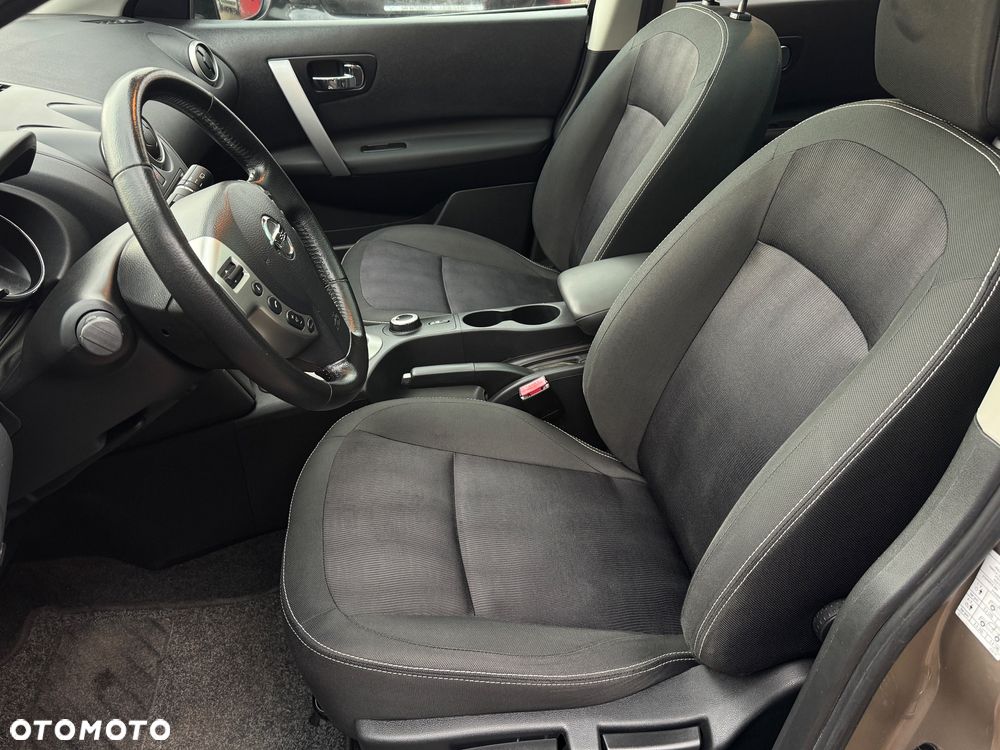 Nissan Qashqai 2.0 4x4 I-Way CVT - 10