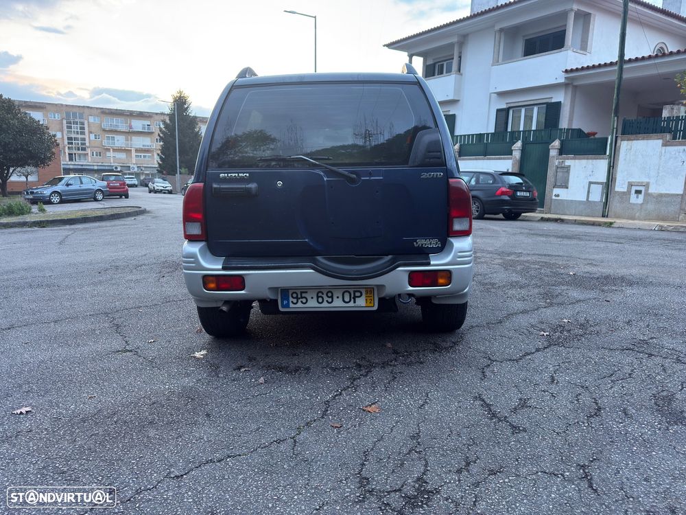 Suzuki Grand Vitara Metal Top 2.0 TDi - 4