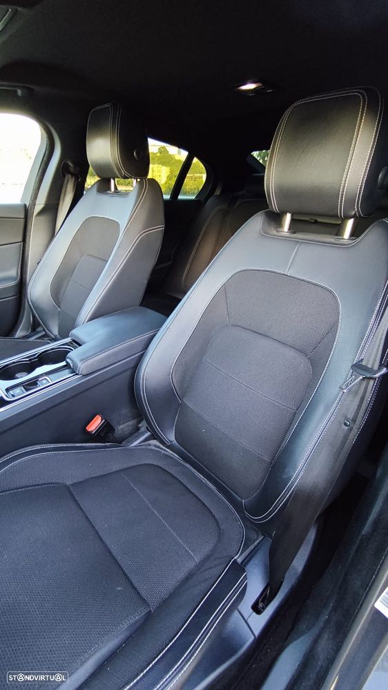 Jaguar XE 2.0 D Portfolio Aut. - 5