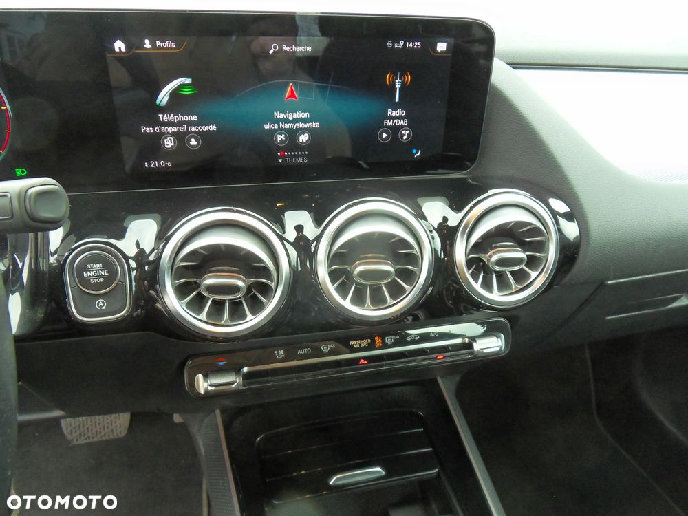 Mercedes-Benz Klasa B 180 d 7G-DCT Progressive - 23