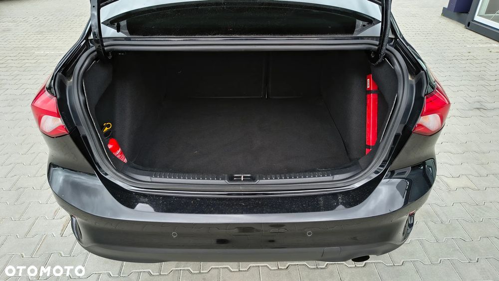 Ford Focus 1.0 EcoBoost Trend - 23