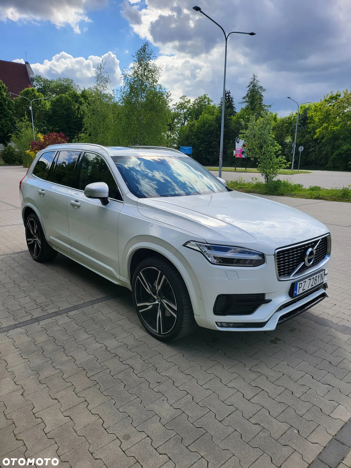 Volvo XC 90 D5 AWD R-Design - 5