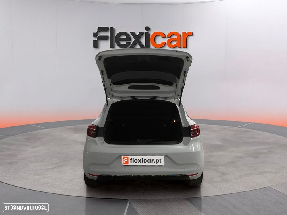 Renault Clio 1.6 E-Tech Exclusive - 20