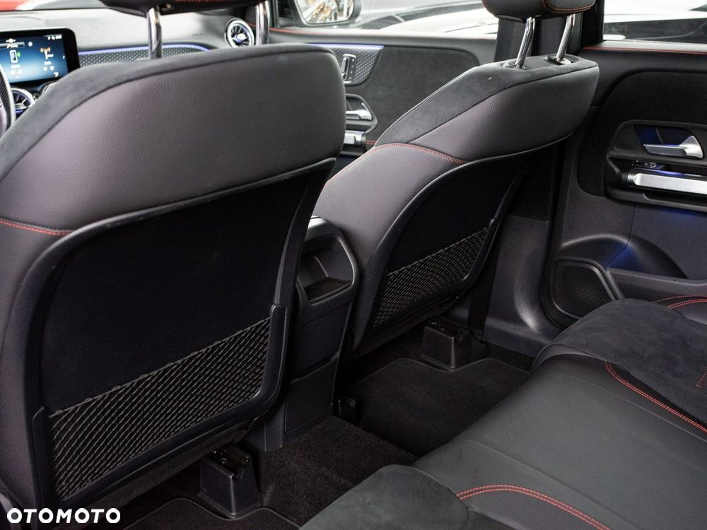Mercedes-Benz GLB 200 d 4-Matic 8G-DCT - 27
