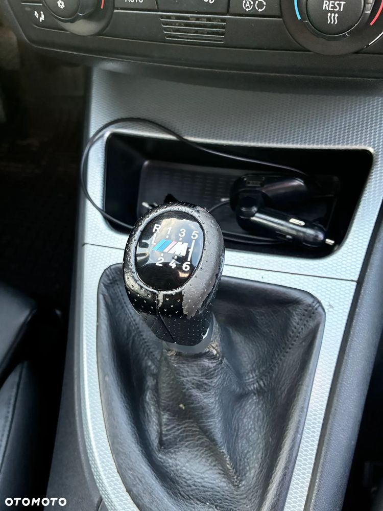 BMW Seria 1 - 9