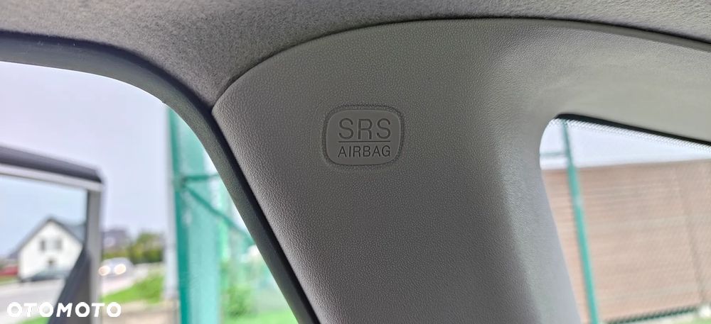 Mazda 3 1.6 Active + - 34