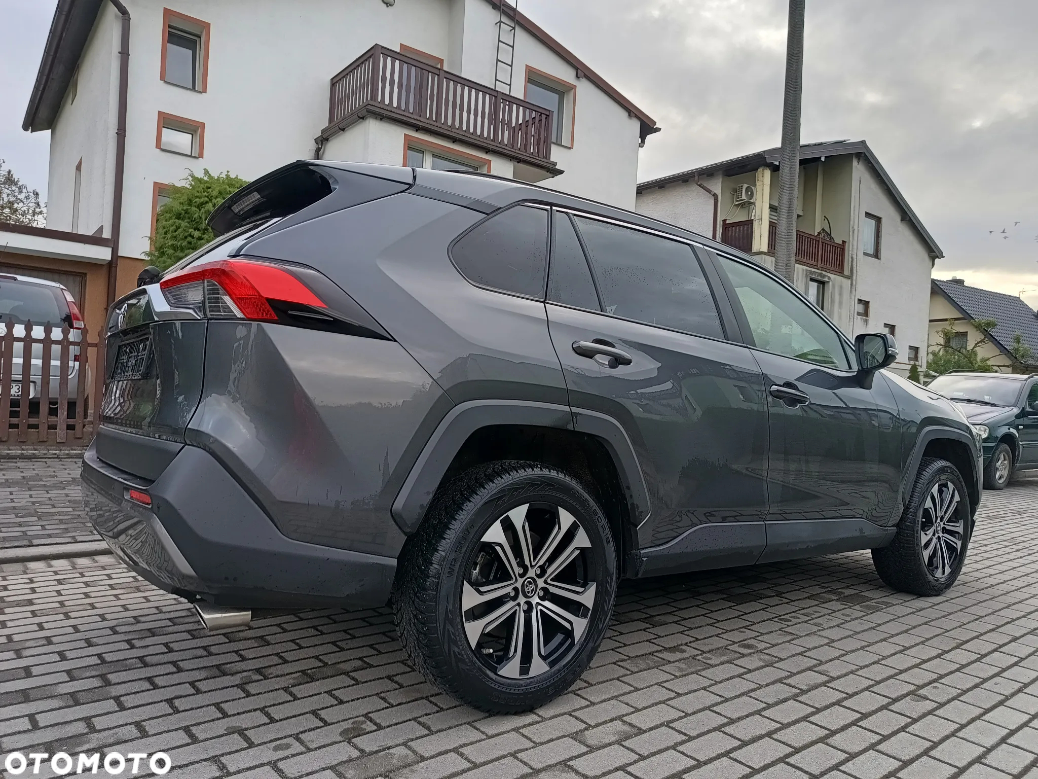 Toyota RAV4 - 12