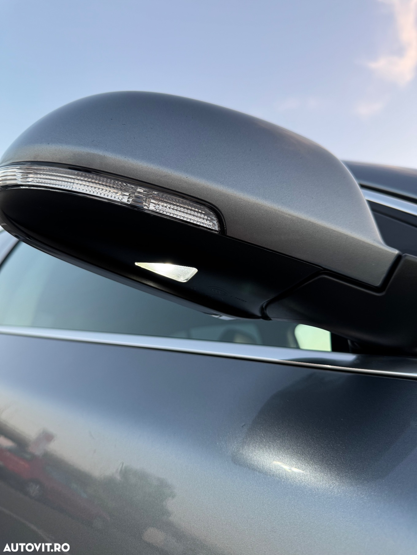 Skoda Superb 2.0 TDI DSG L&K - 8