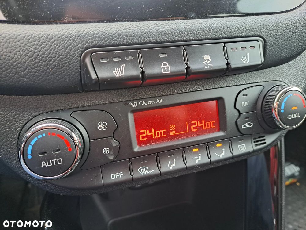 Kia Ceed 1.6 CRDi Vision - 14