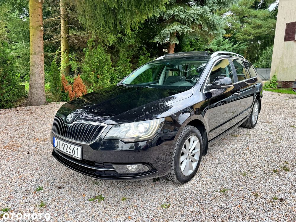 Skoda Superb 2.0 TDI Elegance Outdoor - 8