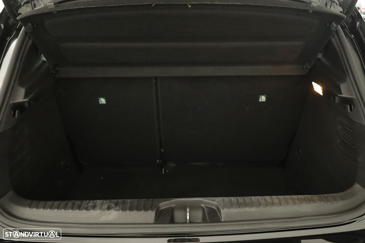 Renault Clio - 25