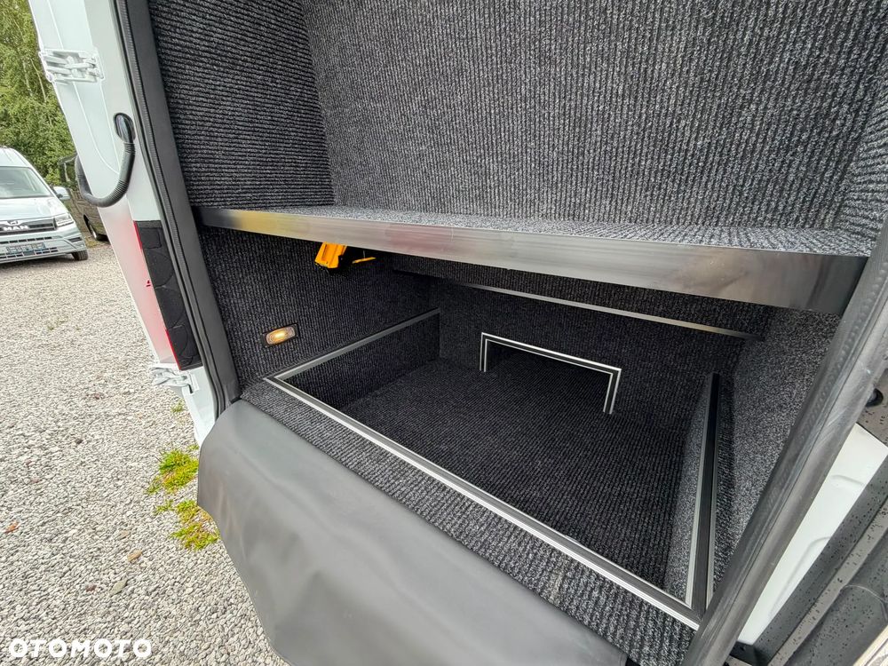 Mercedes-Benz Sprinter 519 - 7