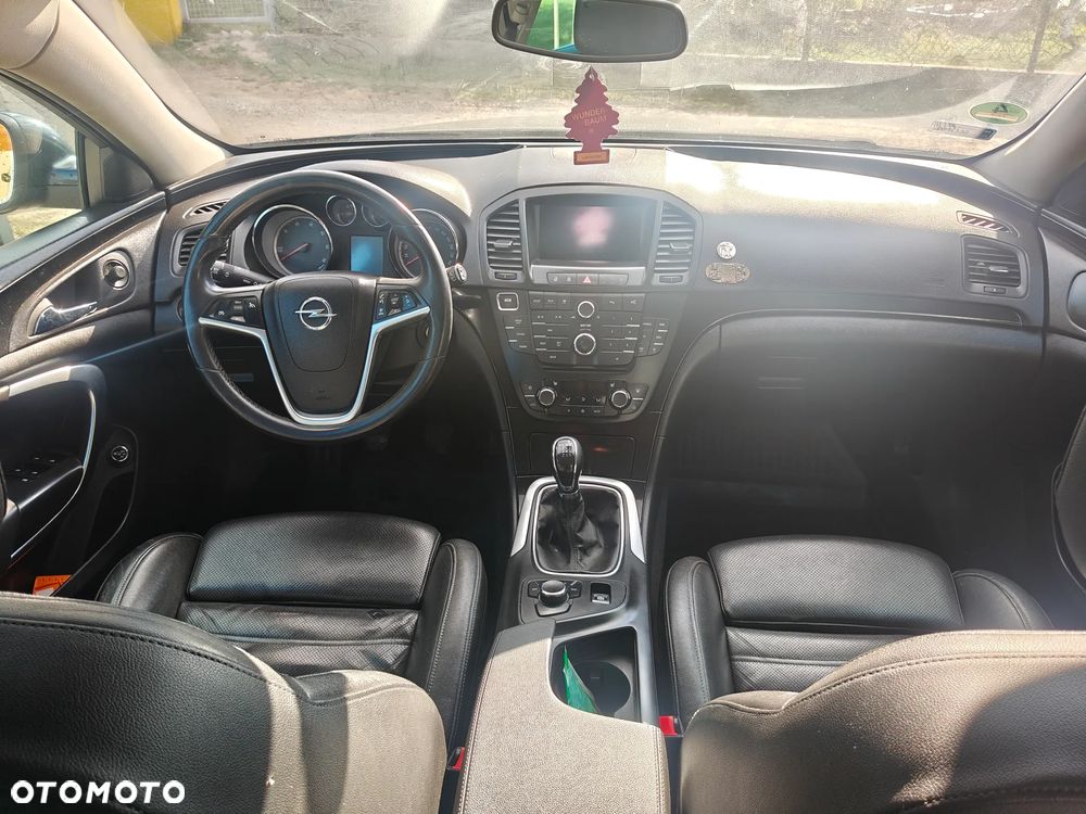 Opel Insignia - 8
