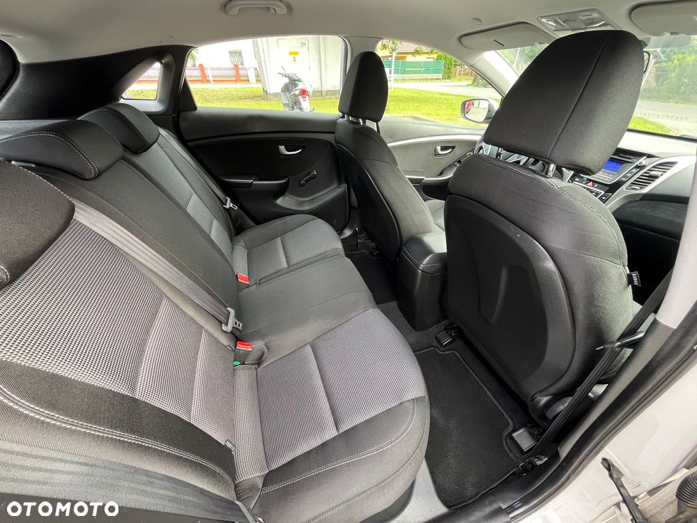 Hyundai i30 blue 1.4 Classic - 7