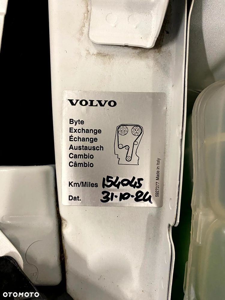 Volvo V40 D3 Drive-E SCR Momentum - 25