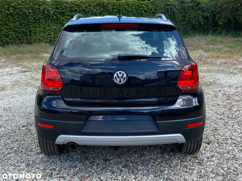 Volkswagen Polo Cross - 9