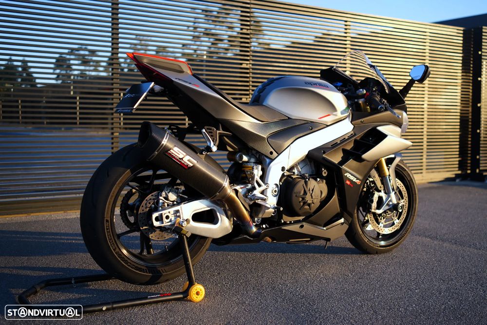 Aprilia RSV 4 - 19