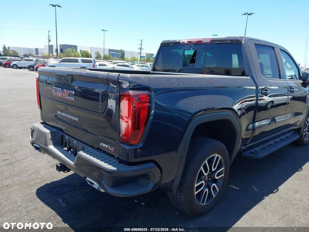 GMC Sierra - 5