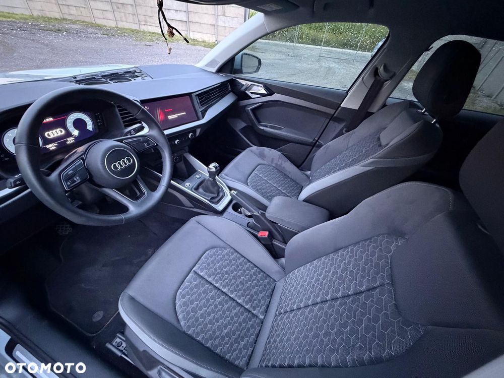 Audi A1 Sportback 25 TFSI Advanced - 9