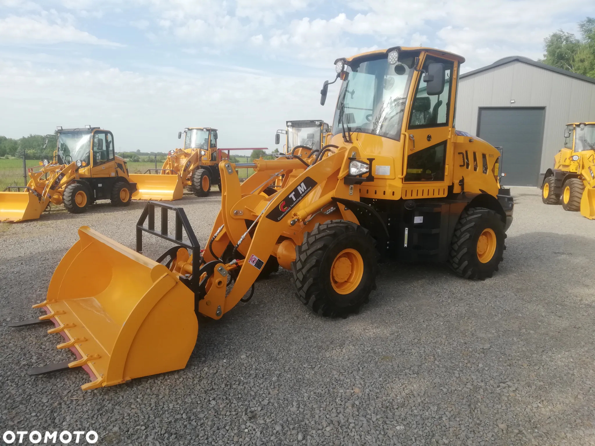 CTM 925 - 28