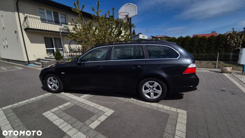 BMW Seria 5 520d - 2