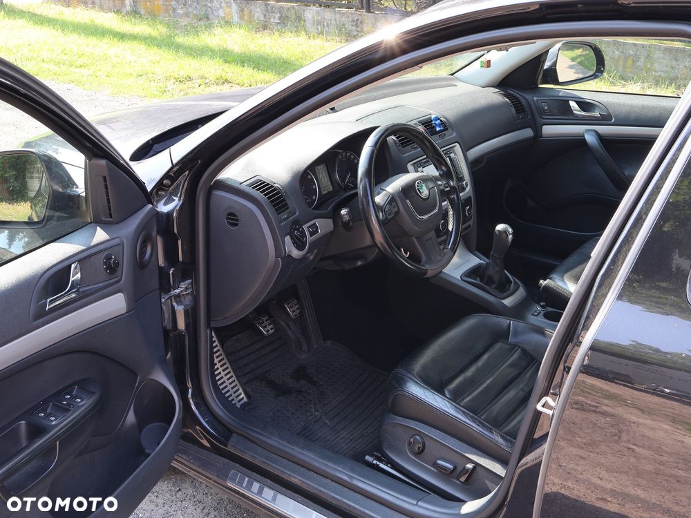 Skoda Octavia 1.4 TSI Ambiente - 2