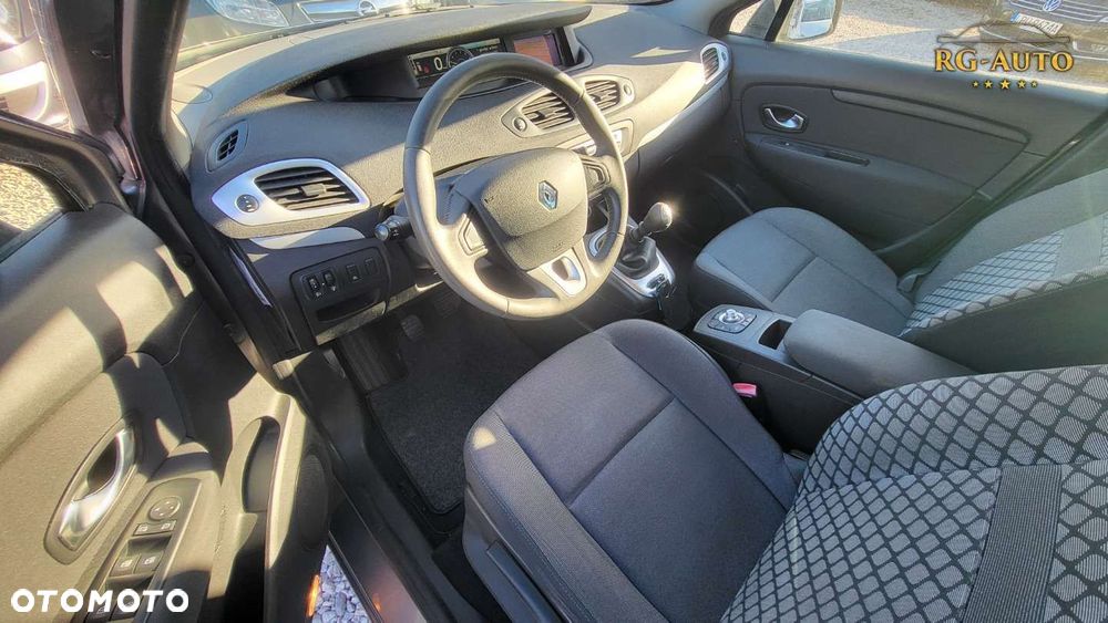 Renault Scenic - 23