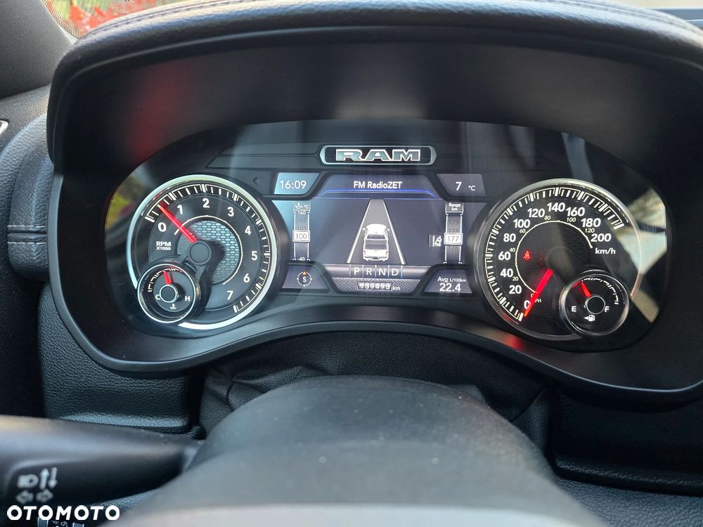 Dodge RAM 5.7 4x4 - 21