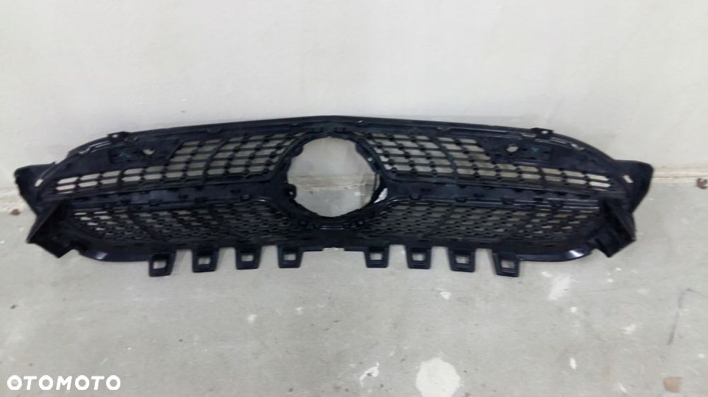 Grill atrapa chłodnicy Mercedes A W177 A1778880200 - 3