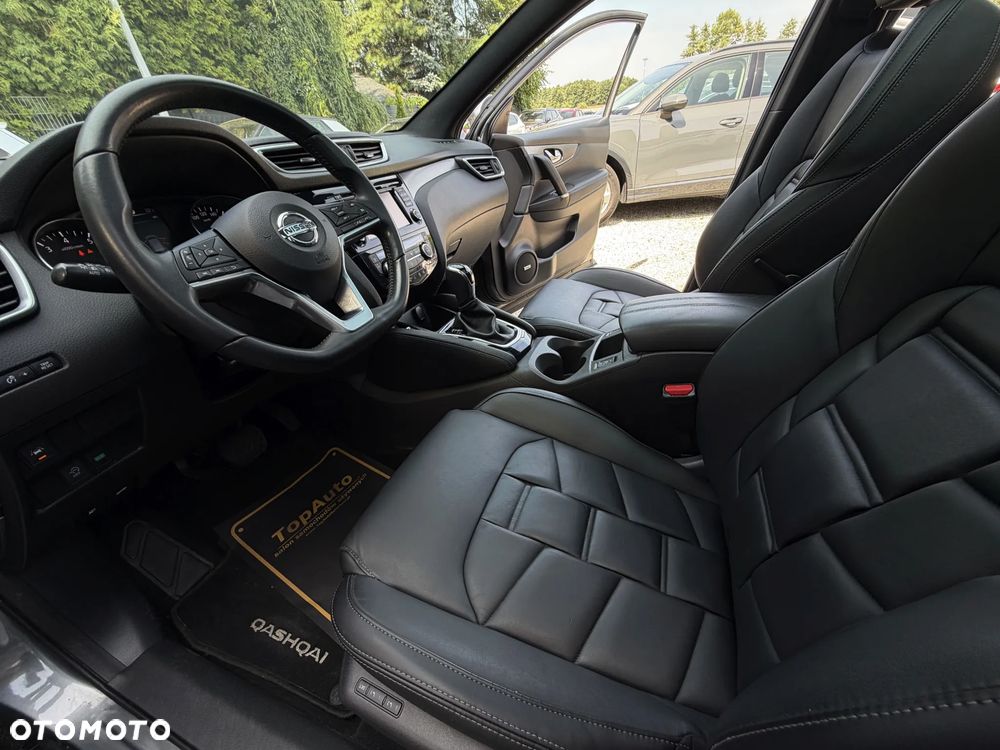 Nissan Qashqai 1.2 DIG-T Xtronic TEKNA+ - 18
