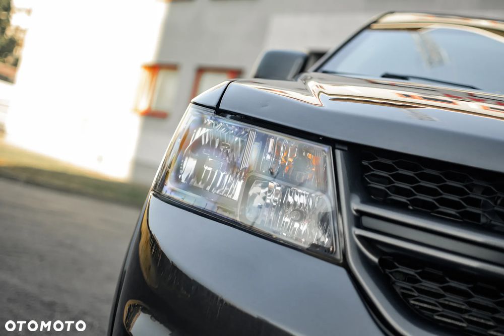 Dodge Journey - 10