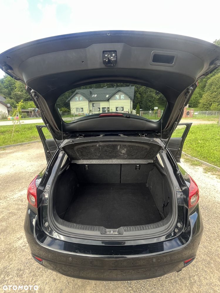 Mazda 3 - 10