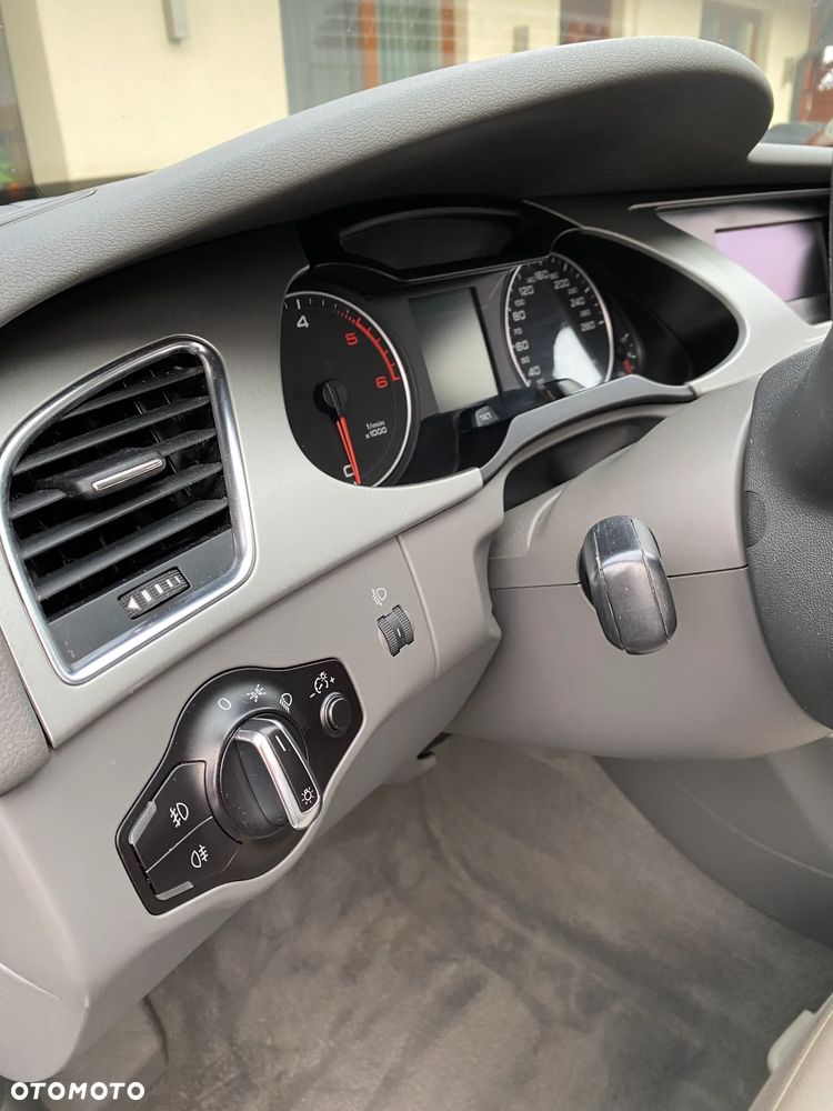 Audi A4 Limousine 2.0 TDI Multitronic - 12