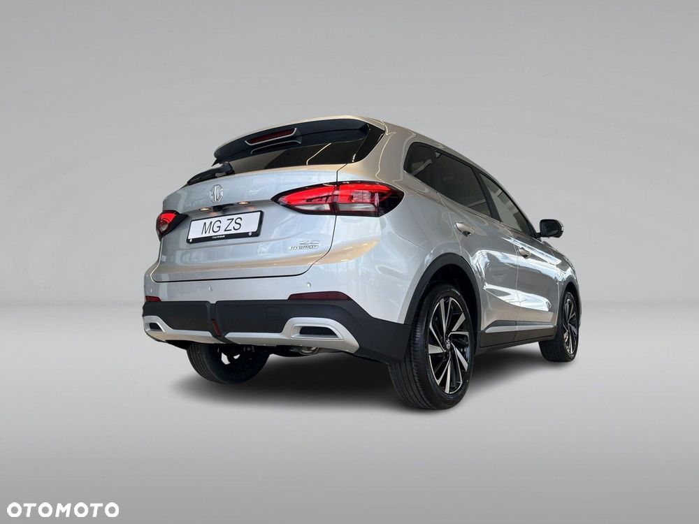 MG ZS Hybrid+ - 34
