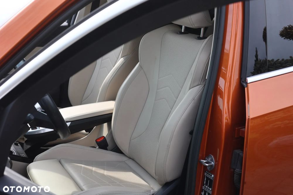 BMW X1 sDrive20i mHEV xLine sport - 8