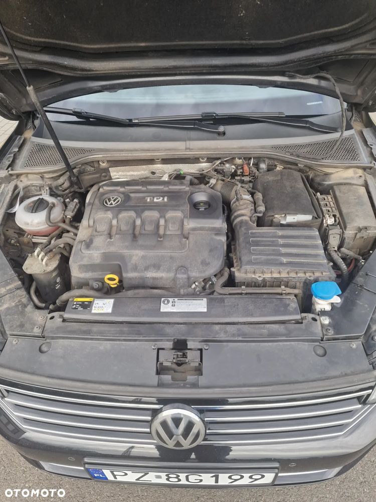 Volkswagen Passat Variant 2.0 TDI BMT Comfortline - 21