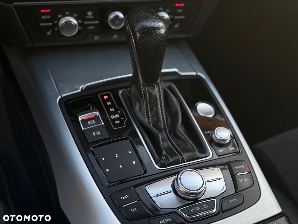 Audi A6 Avant 3.0 TDI quattro S tronic - 35