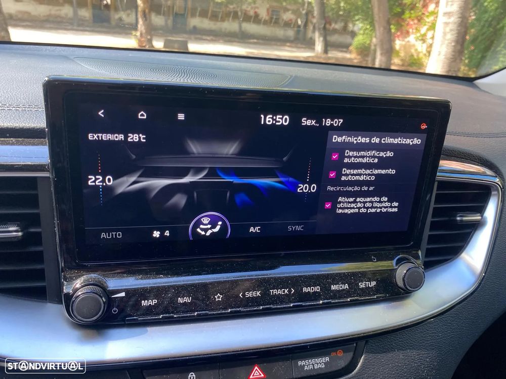Kia Ceed SW - 26