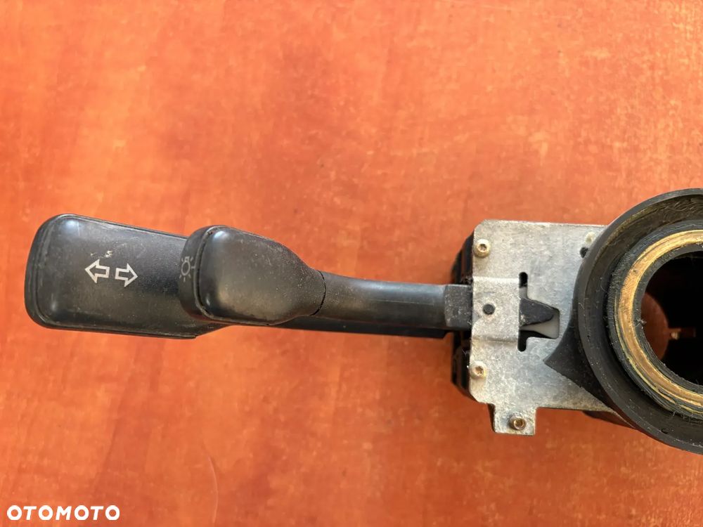 AUDI 80 B4 PRZEŁĄCZNIK ZESPOLONY MANETKI 4A0953503 - 2