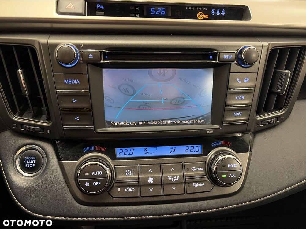 Toyota RAV4 - 18