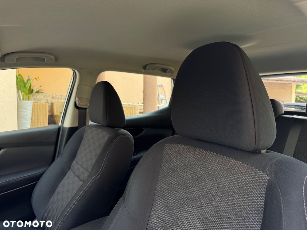 Nissan Qashqai 1.2 DIG-T N-Connecta - 18