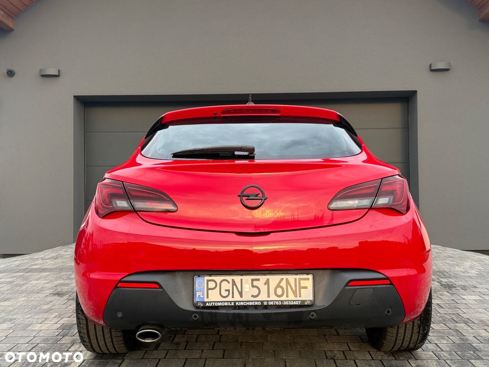 Opel Astra 1.6 Turbo Innovation - 11