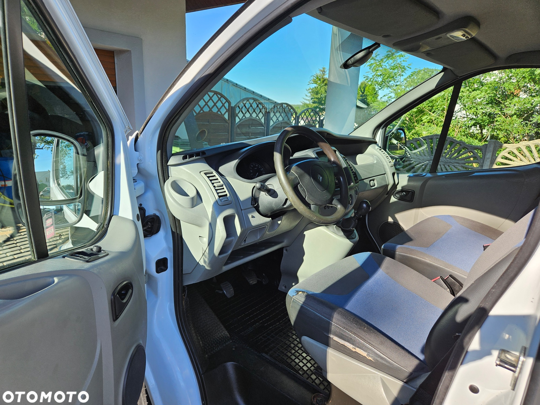 Renault Trafic - 11