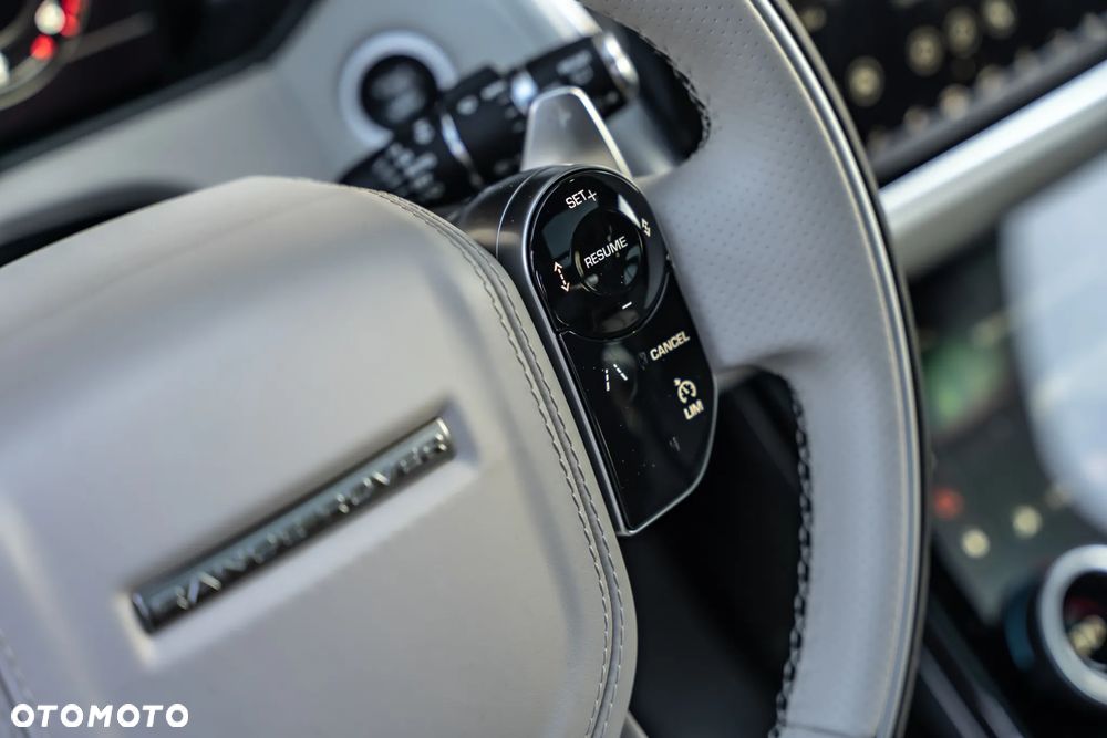 Land Rover Range Rover Velar 3.0d R-Dynamic SE - 30