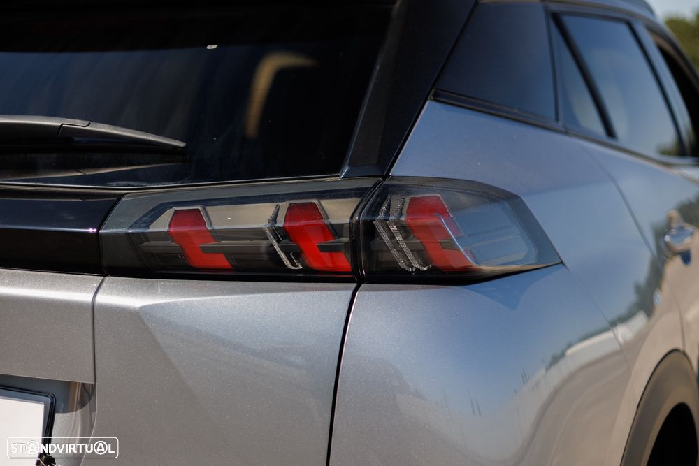 Peugeot 2008 1.5 BlueHDi GT - 18