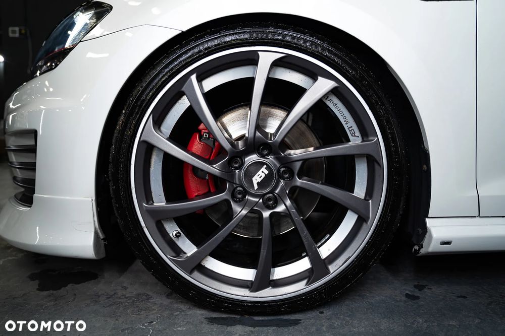 Volkswagen Golf GTI (BlueMotion Technology) DSG Performance - 5