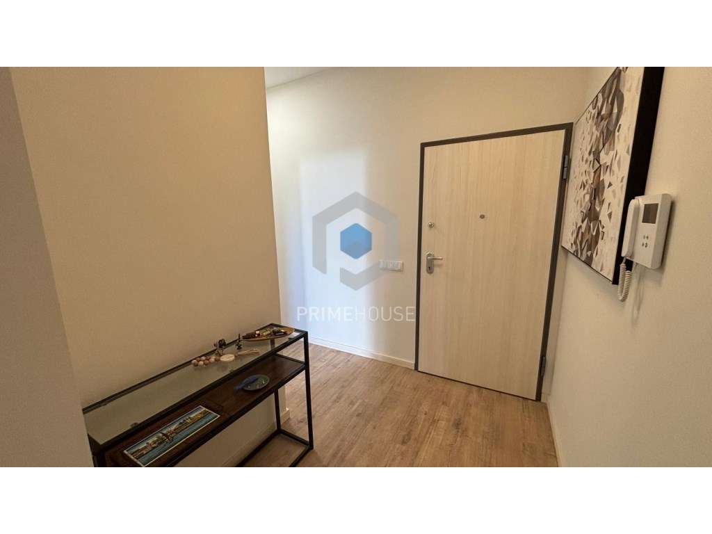 Apartamento de Sonho T4 - Viva com Conforto e Elegância Perto do Mar! - Grande imagem: 4/34
