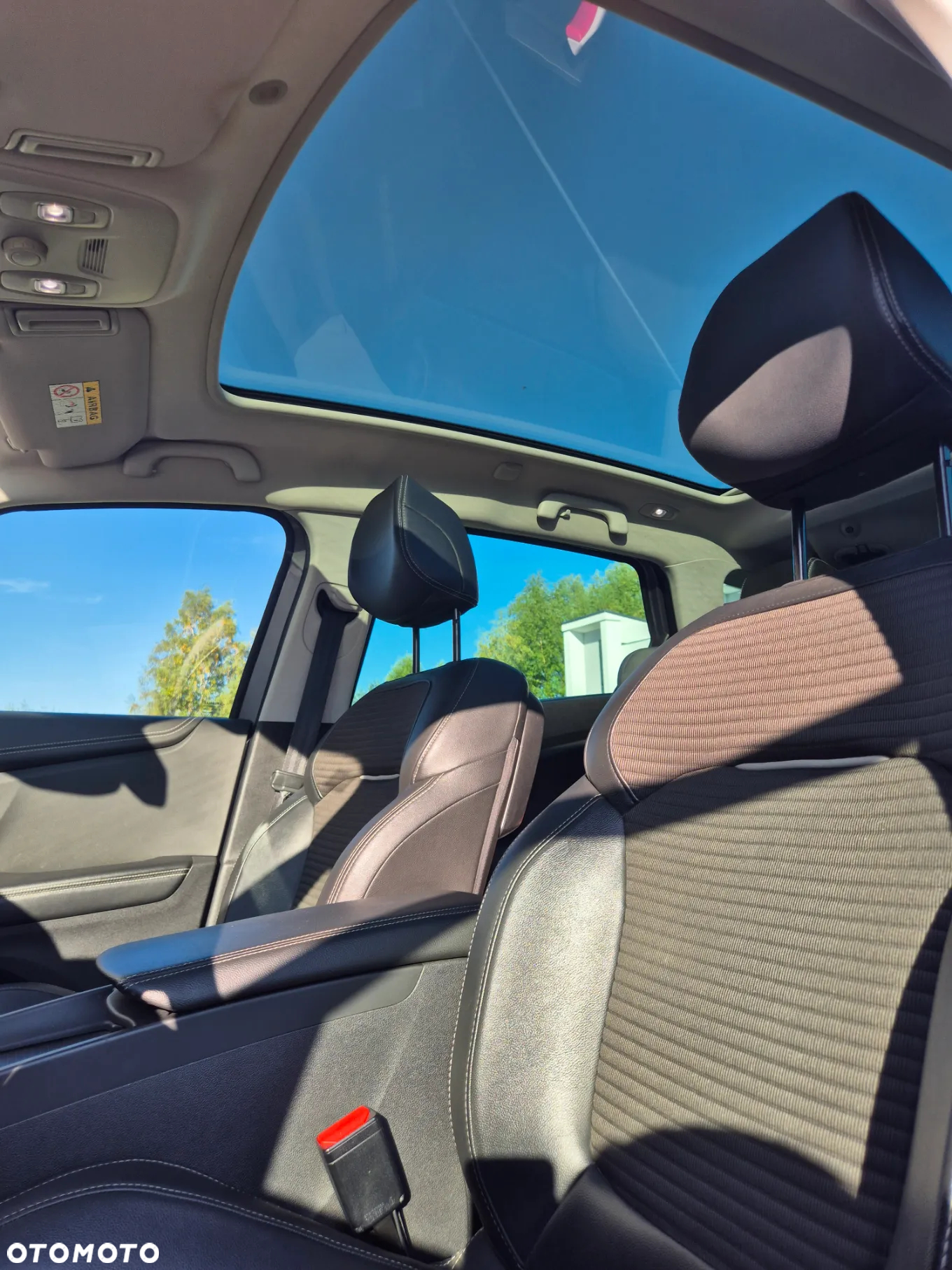 Renault Scenic ENERGY TCe 130 INTENS - 9