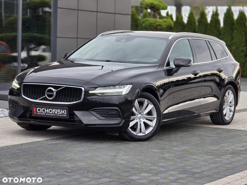 Volvo V60 D3 AWD Momentum Pro - 1