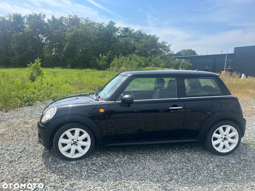 MINI ONE D - 2